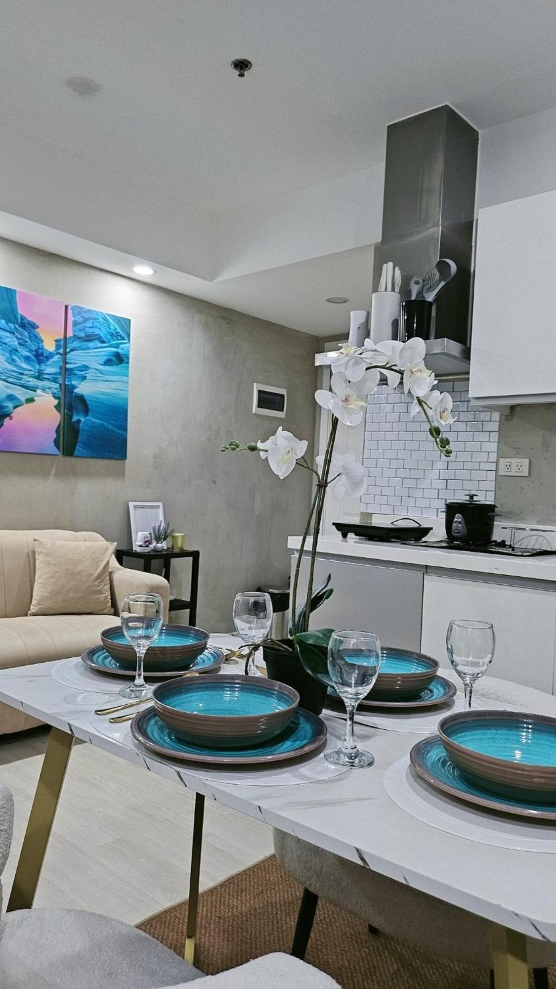 Cozy Azure Urban Residences Apartment