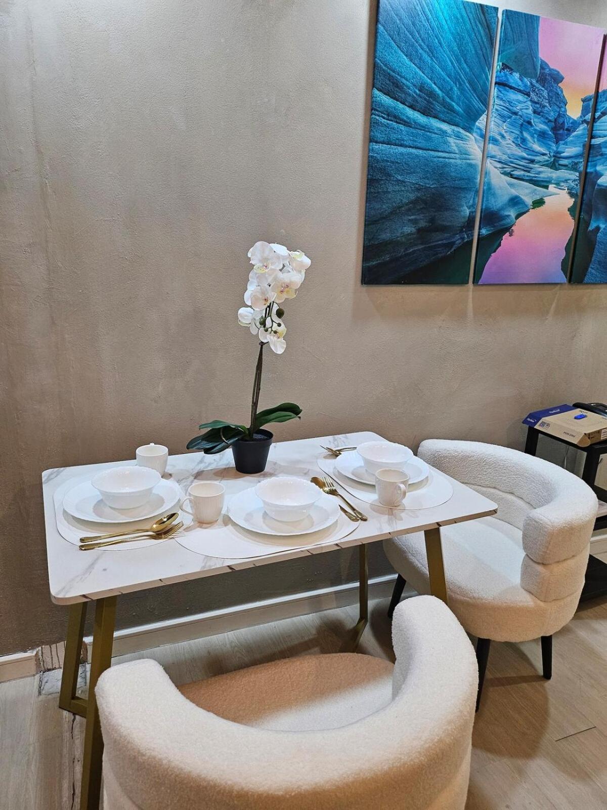 Cozy Azure Urban Residences Apartment